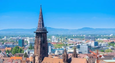 An image of the cathedral in Freiburg Germany
